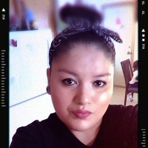 Meet your Posher, Tiffany